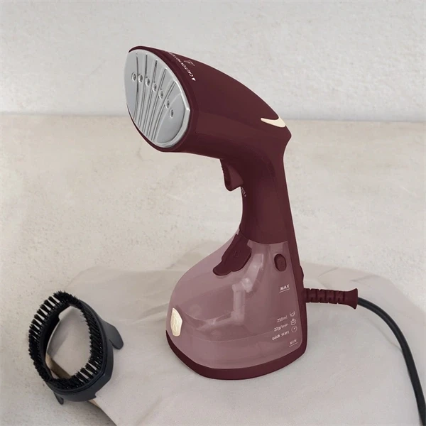 Berlinger Haus BH/9553 bordó ruhagőzölő