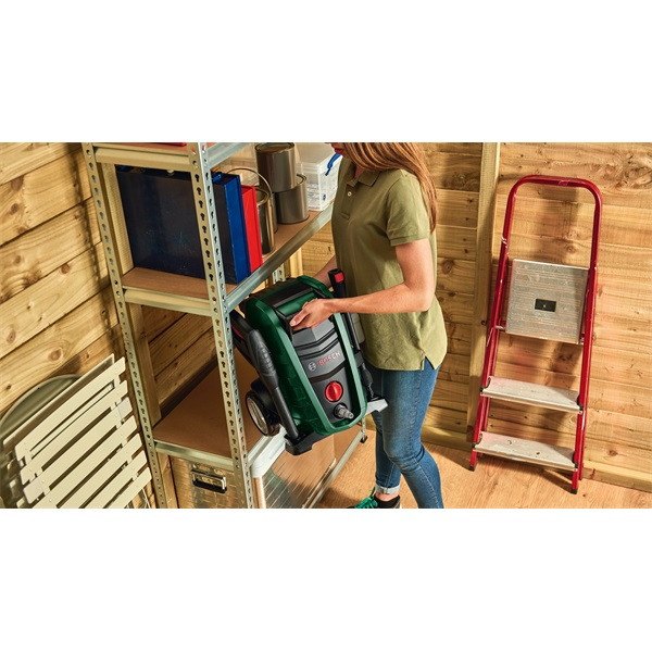 Bosch Universal Aquatak 130 magasnyomású mosó Bosch Universal Aquatak 130 magasnyomású mosó