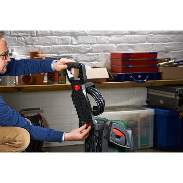 Bosch Universal Aquatak 130 magasnyomású mosó Bosch Universal Aquatak 130 magasnyomású mosó