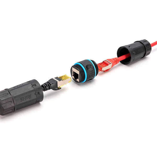 DIGITUS DN-93638 CAT6A IP68 kültéri RJ45 toldó