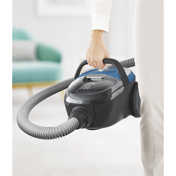 Electrolux ECGC21-2CB Compact Go világos kék porzsák nélküli porszívó