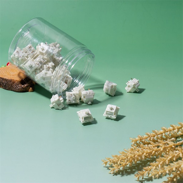 Gateron Smoothie - Full POM Lineáris switch (35db) Gateron Smoothie - Full POM Lineáris switch (35db)