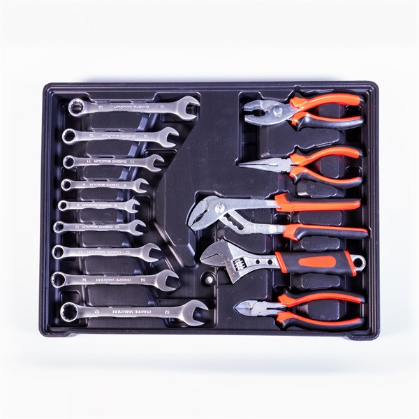 IRIS TOOLS TS-1-008 műanyag táskában szerszámkészlet IRIS TOOLS TS-1-008 műanyag táskában szerszámkészlet