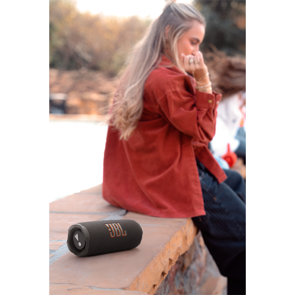 JBL FLIP 7 fekete Bluetooth hangszóró