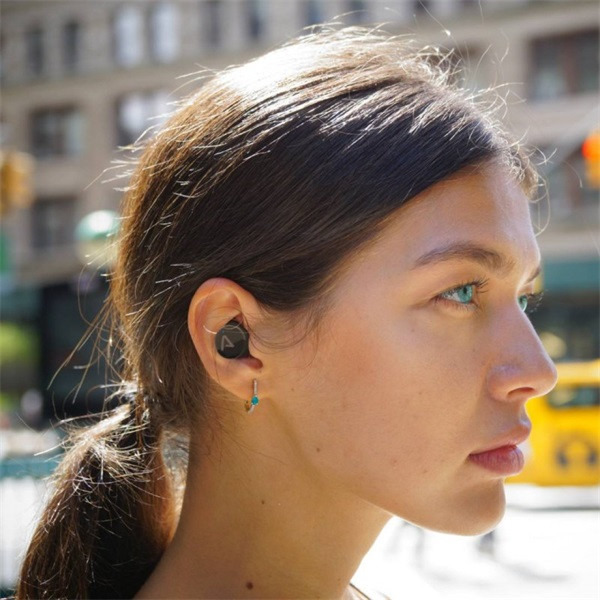 LAMAX Dots3 Play True Wireless Bluetooth fülhallgató LAMAX Dots3 Play True Wireless Bluetooth fülhallgató