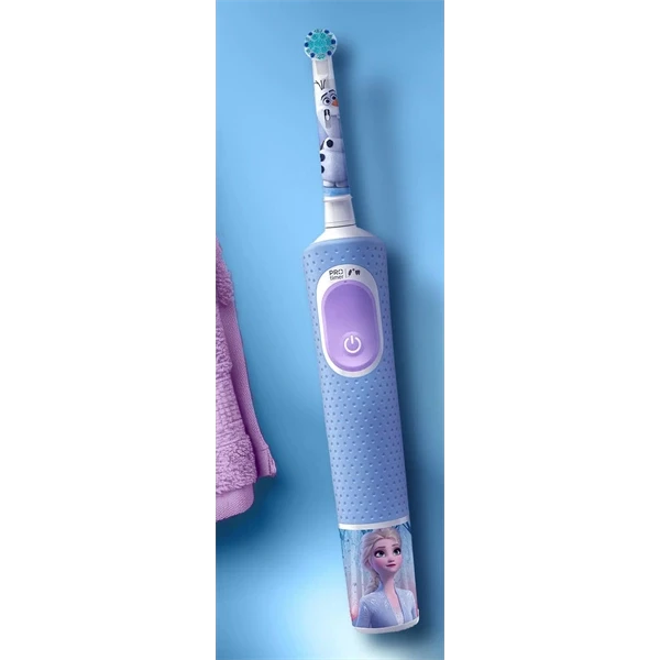 Oral-B D103 Vitality PRO jégvarázs gyerek elektromos fogkefe tokkal