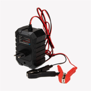 IRIS TOOLS ITBC-1000 akkumulátor töltő 6V-12V 1.5A